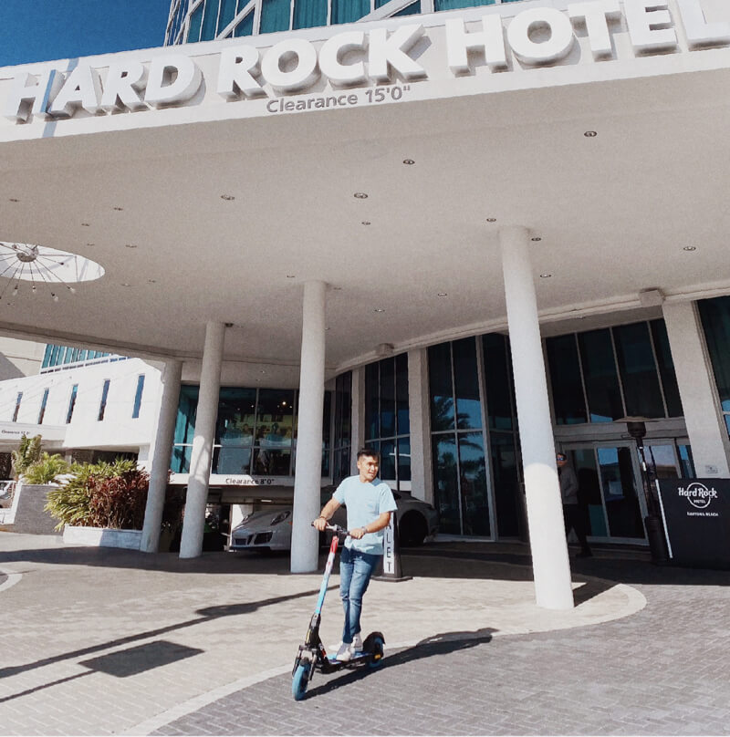 Rent a scooter in Treasure Island, Madeira and St Pete Beach